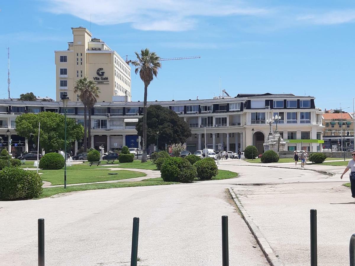 Beachfront Cascais,Estoril Apartment Exterior photo
